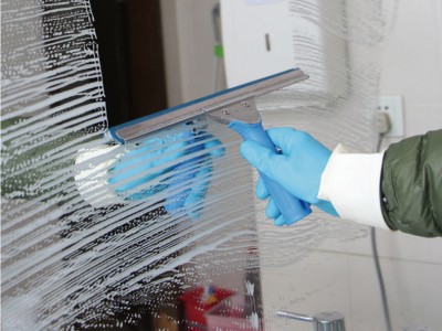 玻璃刮系列產品，因您不同的需要而設計！