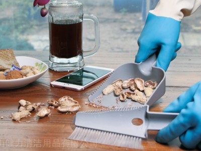 清潔檯面小達人！CT施達迷你手掃