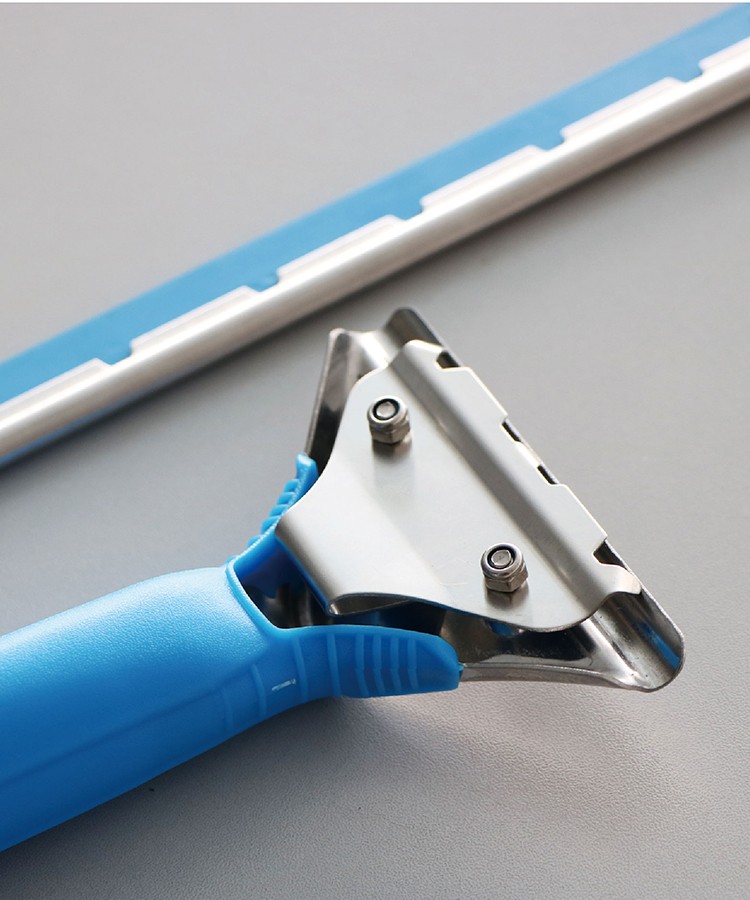 1660893493501564.jpg CT Ergonomic Version Window Squeegee - Cleanic Cleaning Equipment