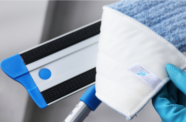 94306340.jpg CT Aluminium Flat Mop Velcro Frame With Quick Connect Holder - Cleanic Cleaning Equipment